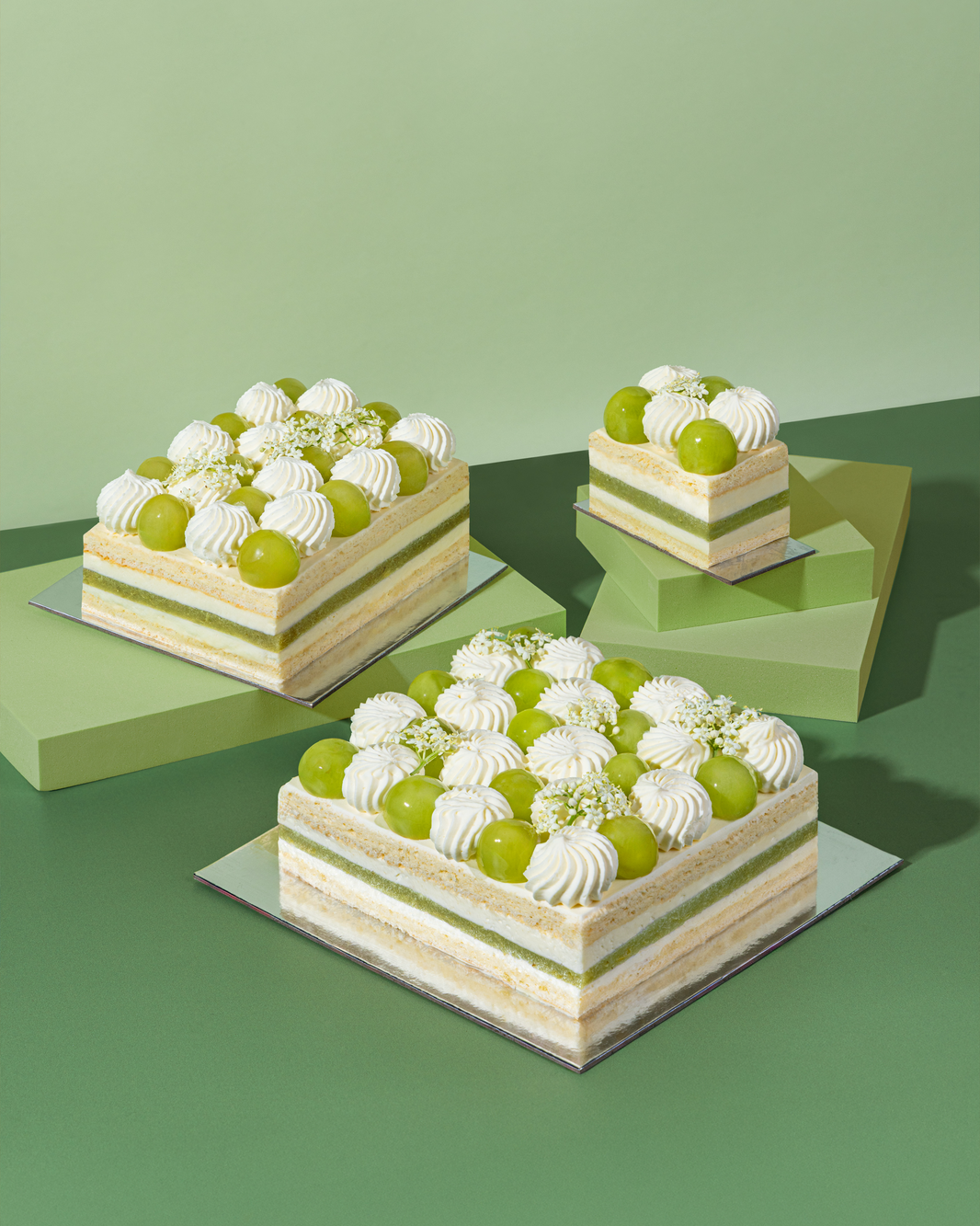 Jasmine Grape Cake