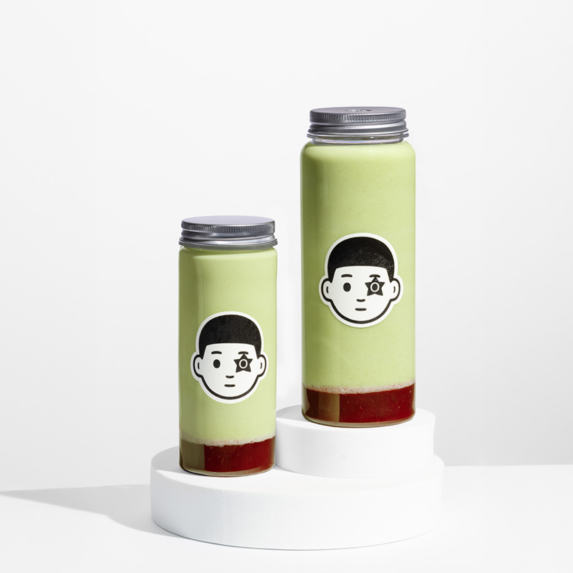 Bottled Strawberry Matcha Latte-1