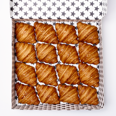 Mini Croissant Box-1