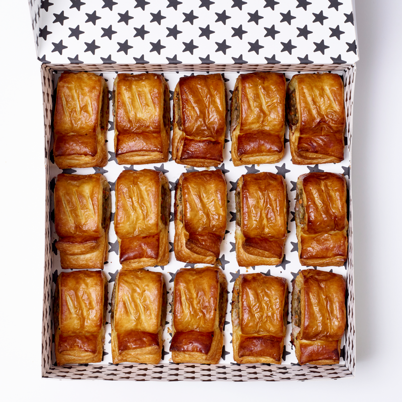 Mini Sausage Roll Box-1