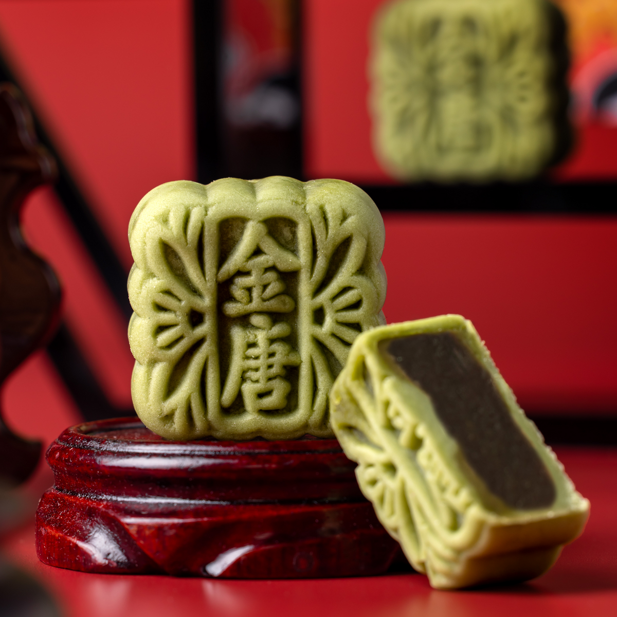 Golden Century x Black Star Pastry Individual Mooncakes-4